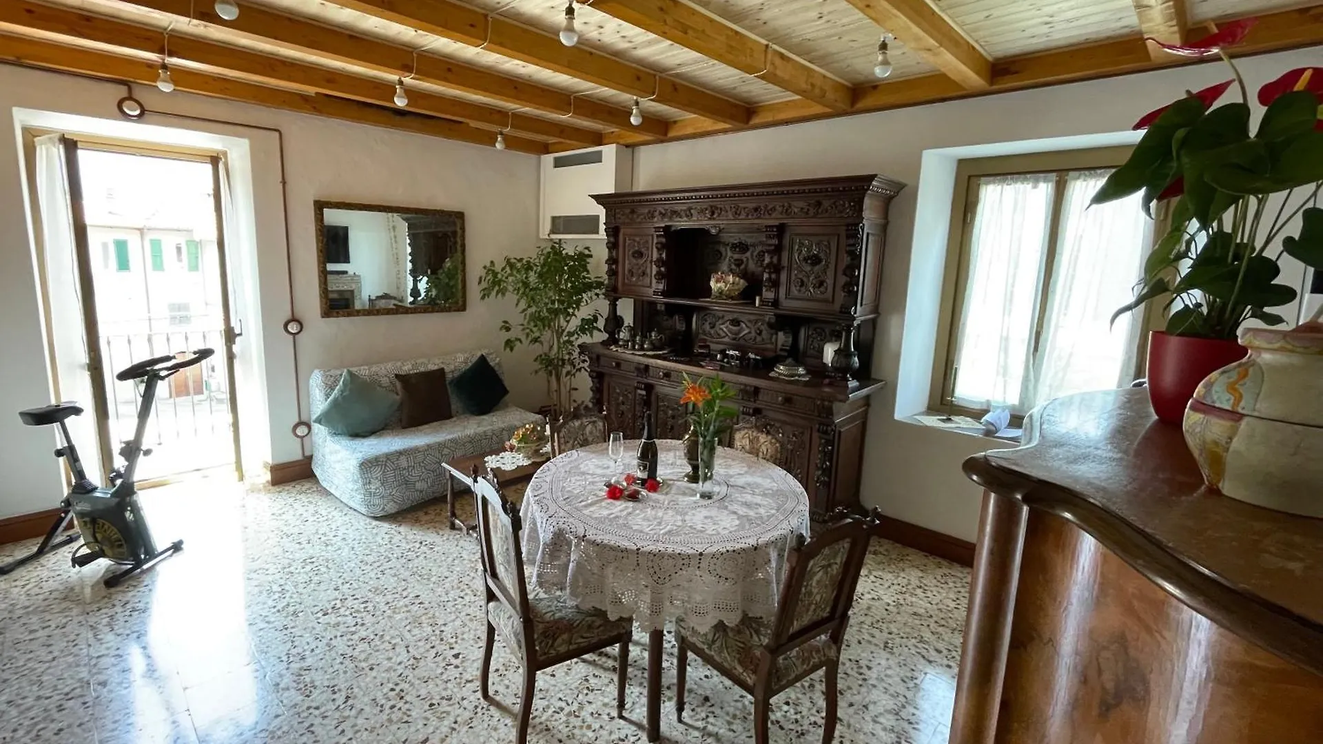 Mama'S Home Abbadia Lariana